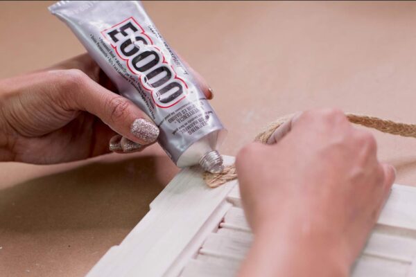 230010 Craft Adhesive, 3.7 Fluid Ounces - Image 4